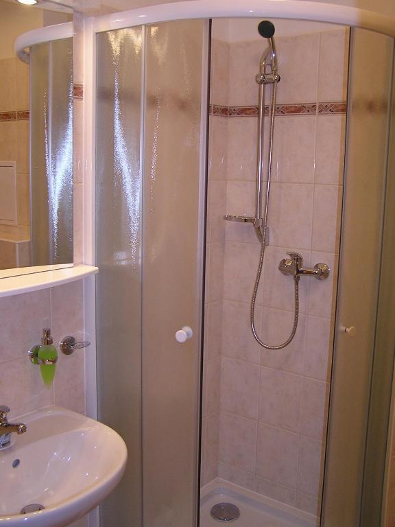Gonda Apartments Hradec Králové Zimmer foto